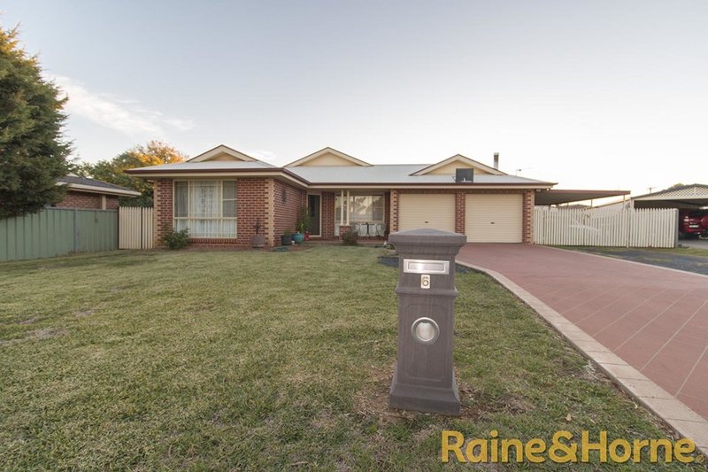 6 Tulloch Place, Dubbo NSW 2830