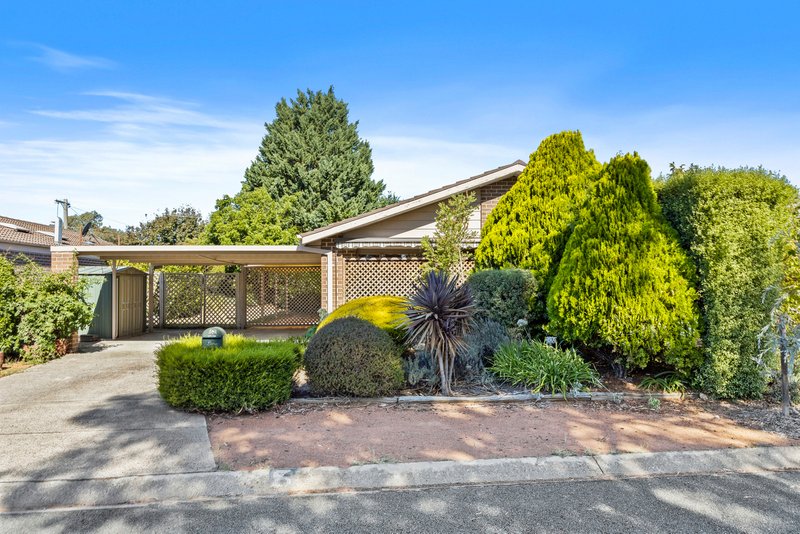 6 Tumbleton Place, Isabella Plains ACT 2905