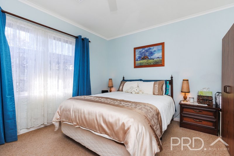 Photo - 6 Tumut Street, Tumut NSW 2720 - Image 8