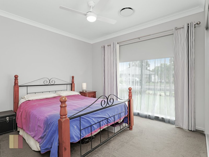 Photo - 6 Turnberry Lane, Medowie NSW 2318 - Image 14