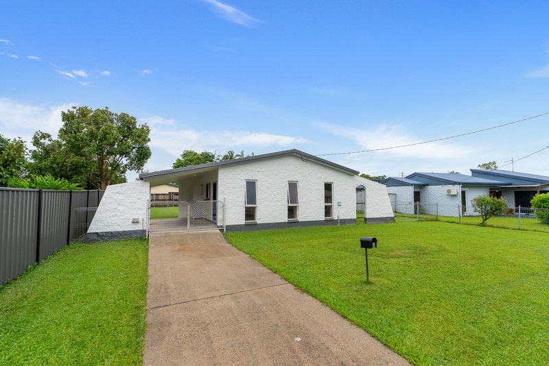 Photo - 6 Turner Street, Whitfield QLD 4870 - Image 1