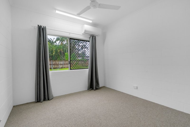 Photo - 6 Turner Street, Whitfield QLD 4870 - Image 4