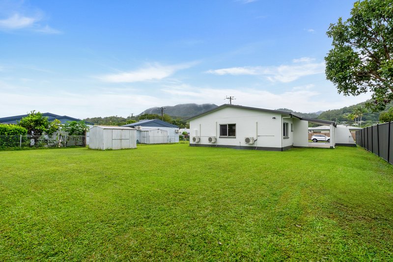 Photo - 6 Turner Street, Whitfield QLD 4870 - Image 9