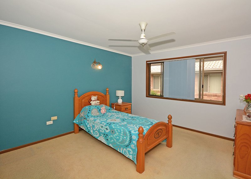 Photo - 6 Ungowa Avenue, Pialba QLD 4655 - Image 10