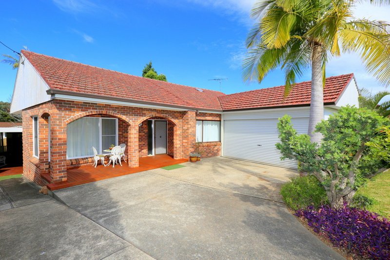 6 Usher Crescent, Sefton NSW 2162