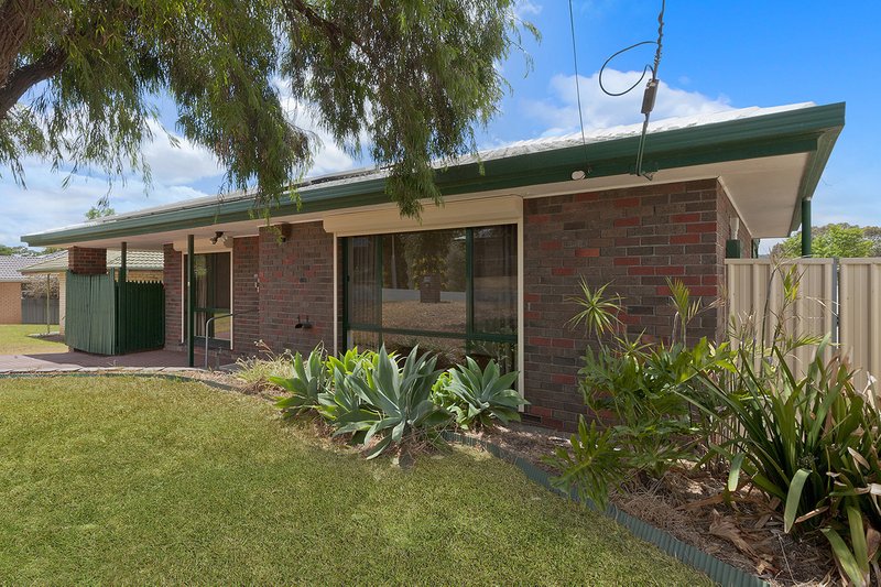 Photo - 6 Valleyview Crescent, Hackham West SA 5163 - Image 12