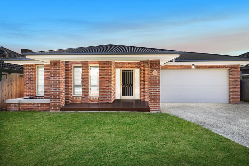 Photo - 6 Vera Street, Murrumbeena VIC 3163 - Image 1