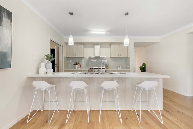 Photo - 6 Vera Street, Murrumbeena VIC 3163 - Image 9