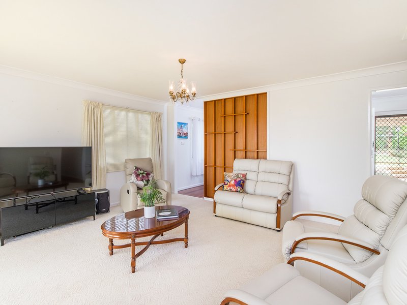 Photo - 6 Verbena Street, Mount Gravatt QLD 4122 - Image 5