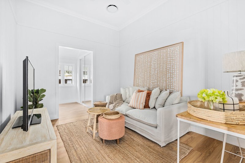 Photo - 6 Victoria Crescent, Toowong QLD 4066 - Image 2