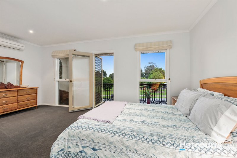 Photo - 6 Victoria Knox Avenue, Rowville VIC 3178 - Image 7