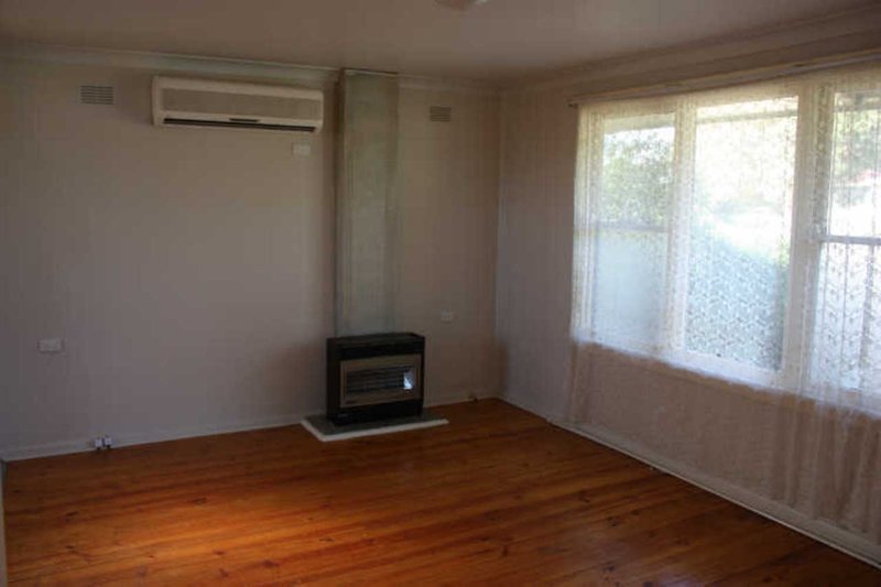 Photo - 6 Victoria Street, Mount Austin NSW 2650 - Image 7