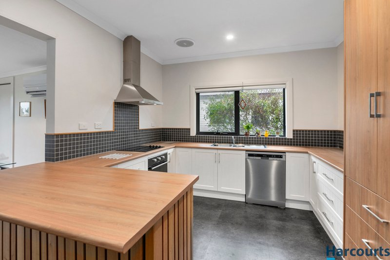 Photo - 6 Victory Avenue, Devonport TAS 7310 - Image 5