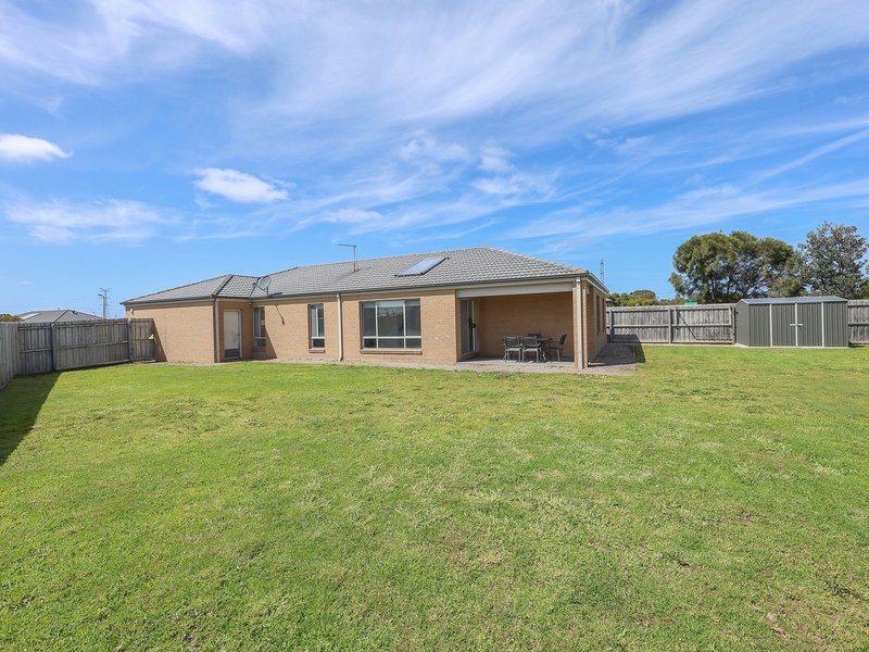 Photo - 6 Victory Court, Portland VIC 3305 - Image 12