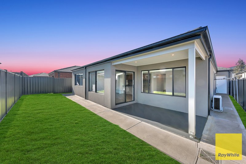 Photo - 6 Vital Drive, Tarneit VIC 3029 - Image 12