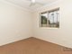 Photo - 6 Wade Court, Boronia Heights QLD 4124 - Image 9