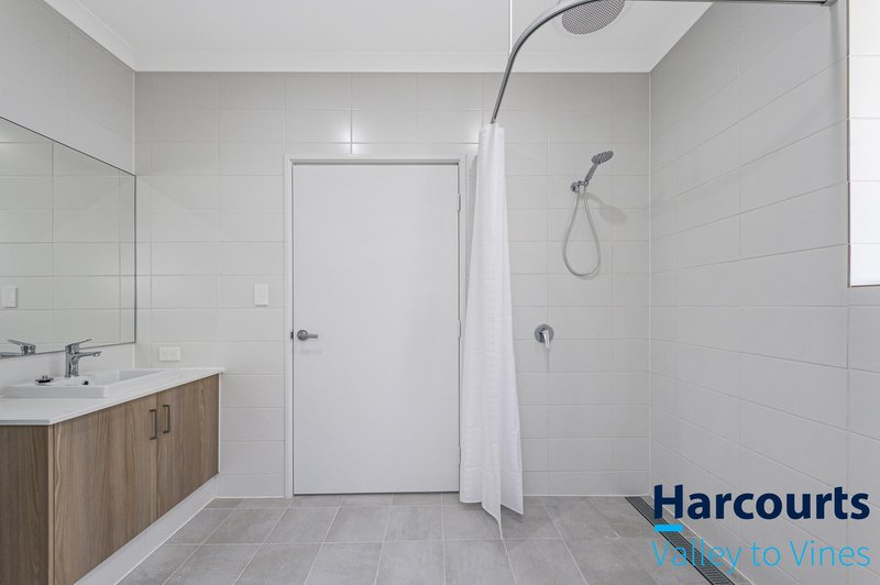 Photo - 6 Walker Road, Bullsbrook WA 6084 - Image 24