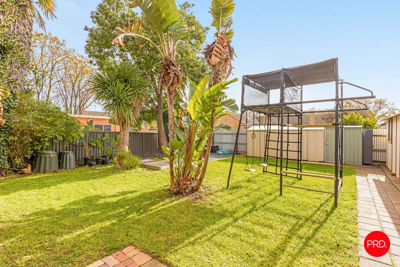 Photo - 6 Wallace Avenue, Flora Hill VIC 3550 - Image 12