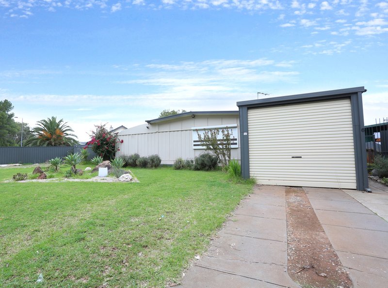 6 Wallace Road, Elizabeth Vale SA 5112