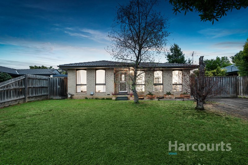 6 Wallace Road, Wantirna South VIC 3152