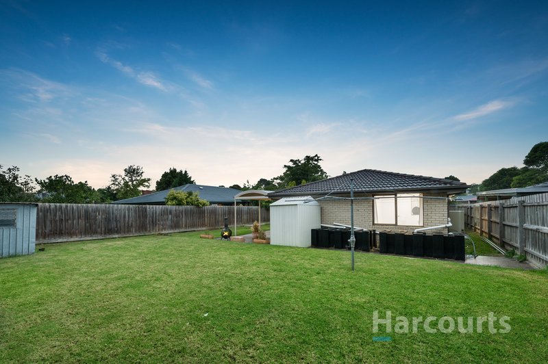 Photo - 6 Wallace Road, Wantirna South VIC 3152 - Image 9