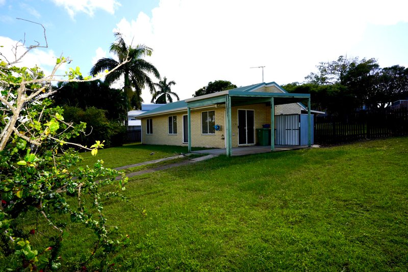 Photo - 6 Wallace Street, Bucasia QLD 4750 - Image 2