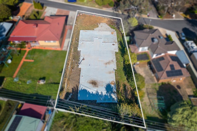 Photo - 6 Wallis Place, Spence ACT 2615 - Image 4