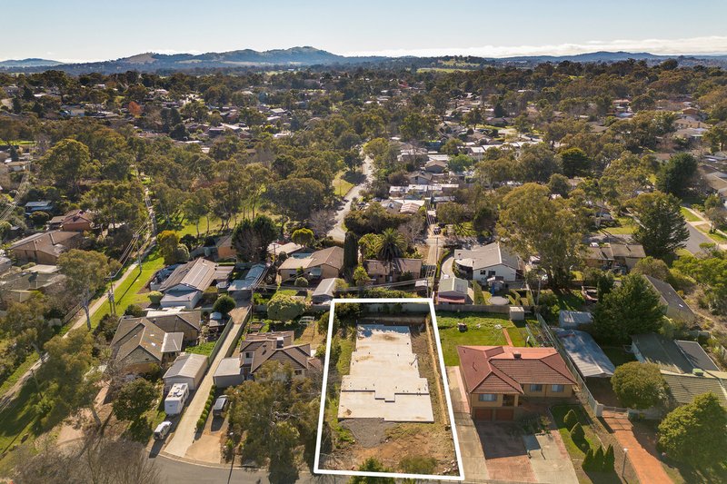 Photo - 6 Wallis Place, Spence ACT 2615 - Image 6