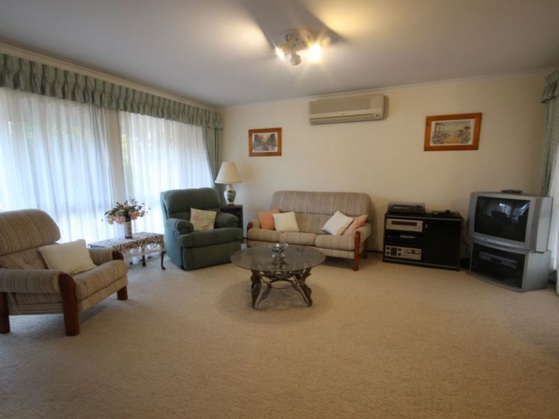 Photo - 6 Walmer Avenue, Sanctuary Point NSW 2540 - Image 2