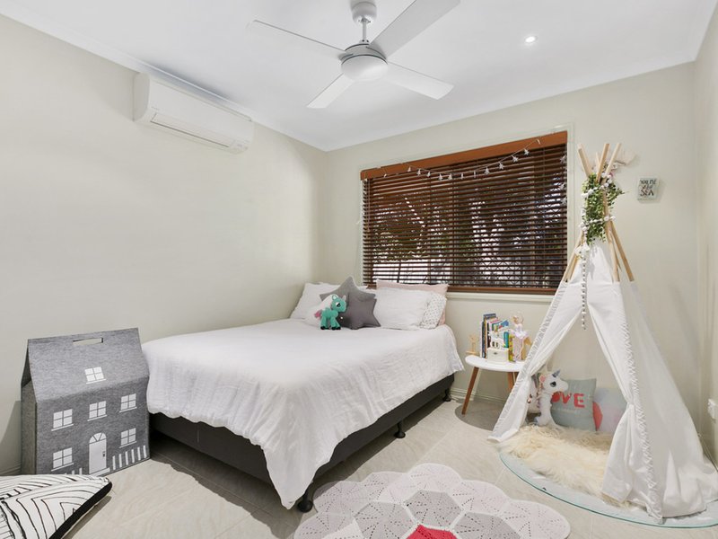 Photo - 6 Walnut Court, Marcus Beach QLD 4573 - Image 12