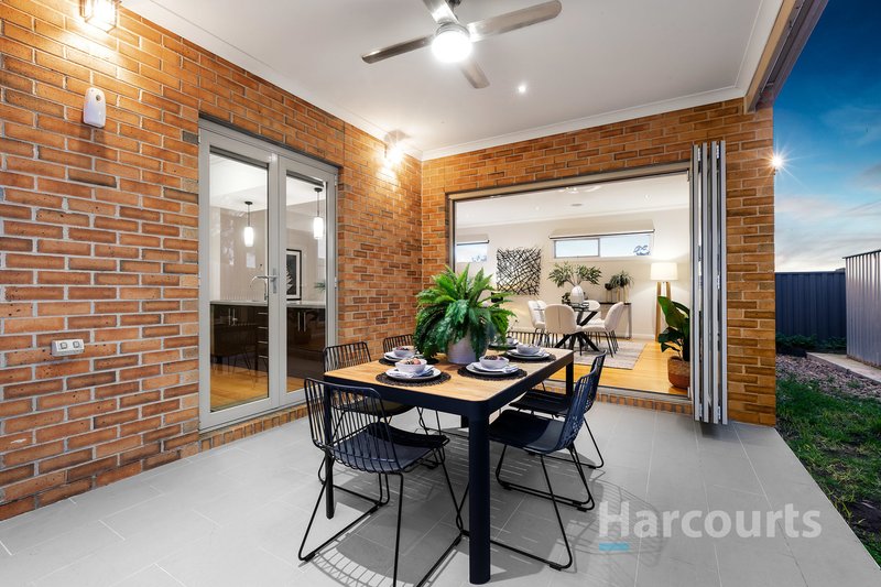 Photo - 6 Walter Withers Court, Diamond Creek VIC 3089 - Image 13