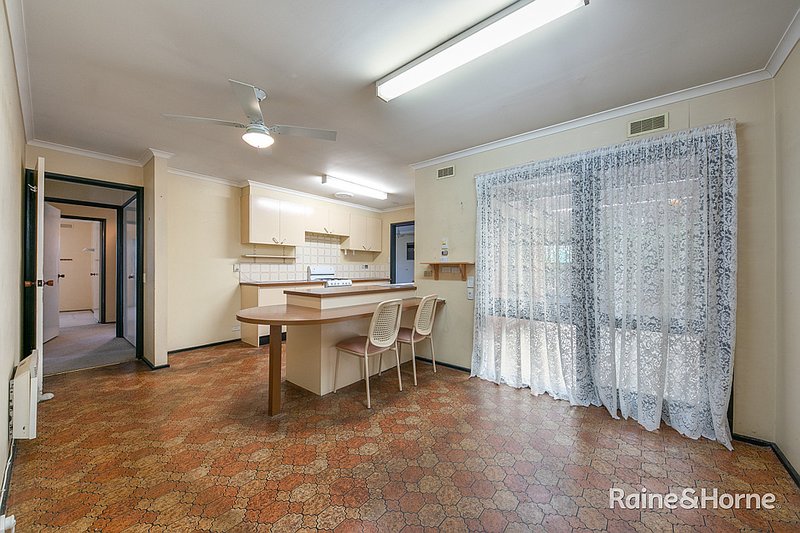 Photo - 6 Walton Heath Court, Sunbury VIC 3429 - Image 24