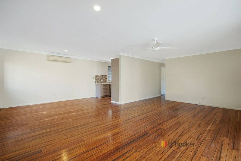 Photo - 6 Walu Avenue, Halekulani NSW 2262 - Image 4