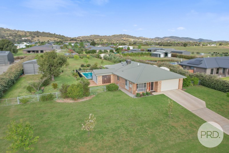 Photo - 6 Wandella Court, Tamworth NSW 2340 - Image 2