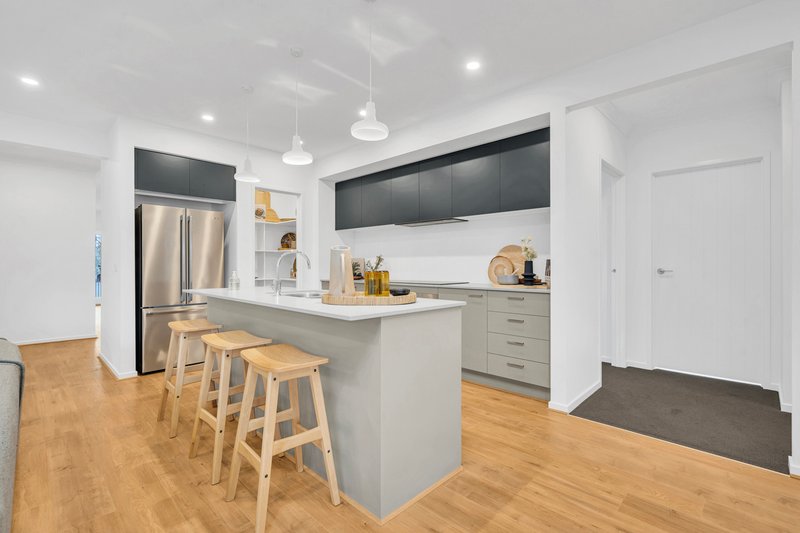 Photo - 6 Wanderer Road, Sunbury VIC 3429 - Image 15