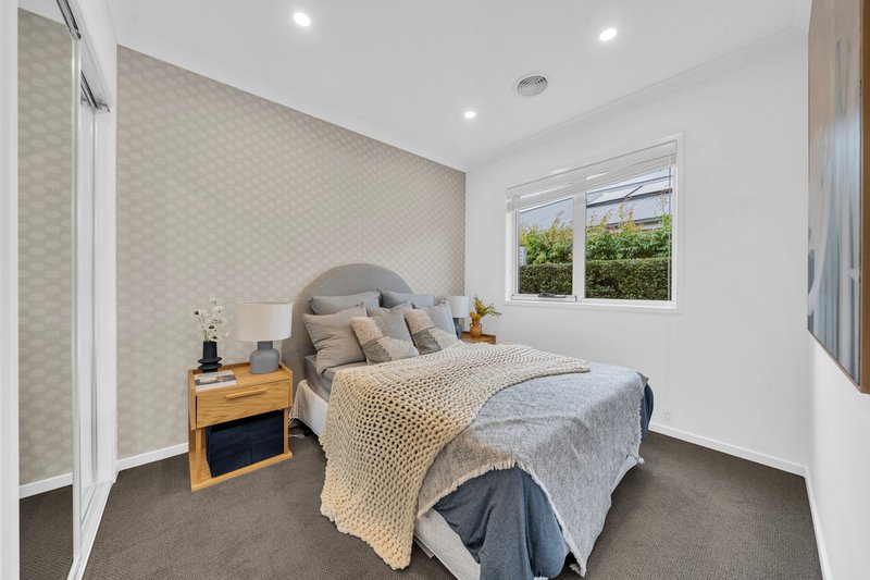 Photo - 6 Wanderer Road, Sunbury VIC 3429 - Image 13