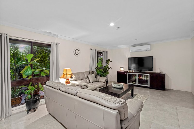 Photo - 6 Warandoo Street, Jindalee QLD 4074 - Image 26