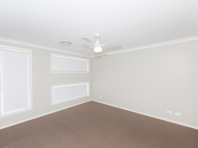 Photo - 6 Warbler Avenue, Aberglasslyn NSW 2320 - Image 8