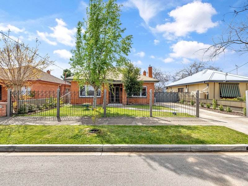 Photo - 6 Wareena Street, Wangaratta VIC 3677 - Image 12