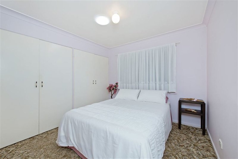 Photo - 6 Warrego Place, Port Macquarie NSW 2444 - Image 7