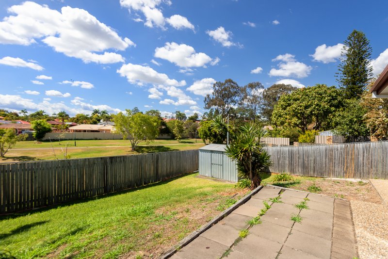 Photo - 6 Warroo Place, Durack QLD 4077 - Image 6