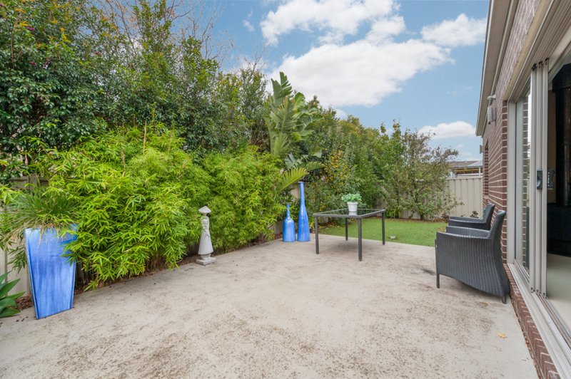 Photo - 6 Wartook Glade, Caroline Springs VIC 3023 - Image 16