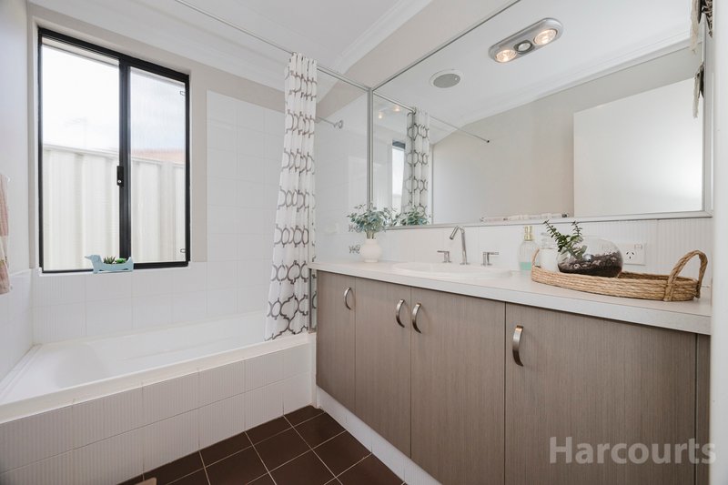 Photo - 6 Watkins Loop, Tapping WA 6065 - Image 9