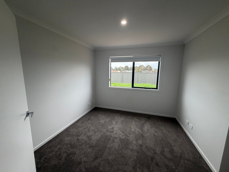 Photo - 6 Wattle Drive, Benalla VIC 3672 - Image 11