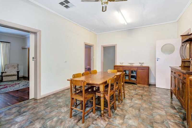 Photo - 6 Wavell Street, Broadview SA 5083 - Image 5