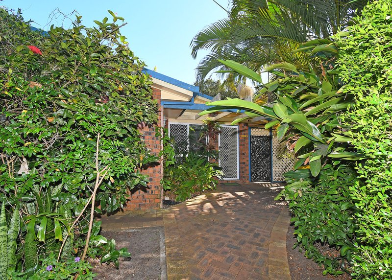 Photo - 6 Wedge Street, Urraween QLD 4655 - Image 2