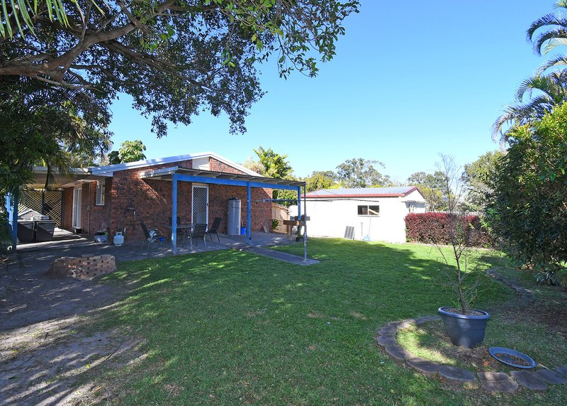 Photo - 6 Wedge Street, Urraween QLD 4655 - Image 23