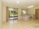 Photo - 6 Weldon Court, Hillcrest QLD 4118 - Image 6