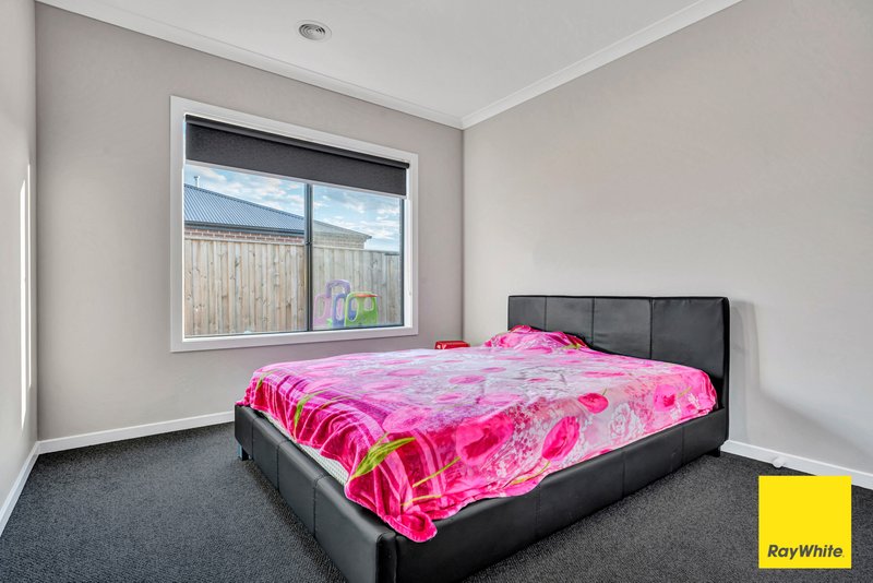 Photo - 6 Wenachee Street, Tarneit VIC 3029 - Image 10