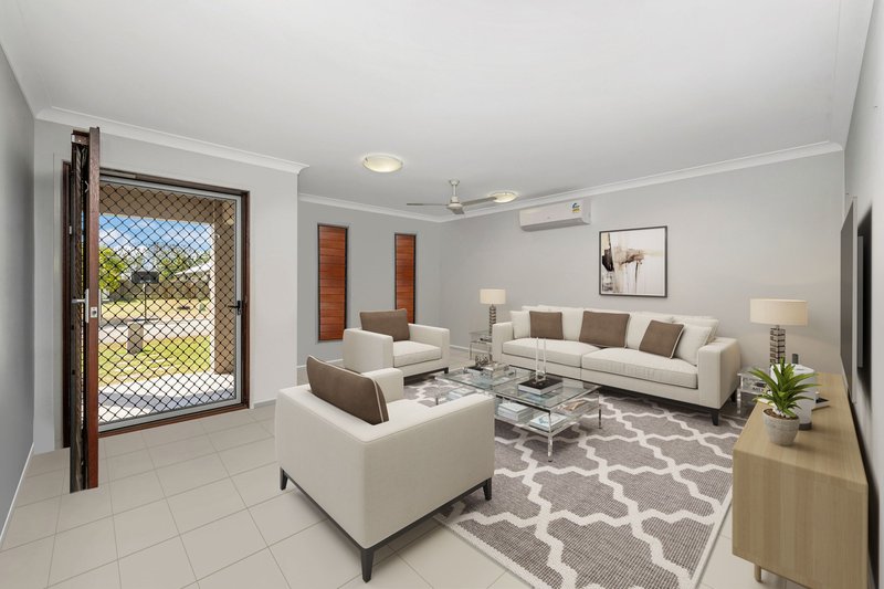 Photo - 6 Wenlock Street, Rasmussen QLD 4815 - Image 2